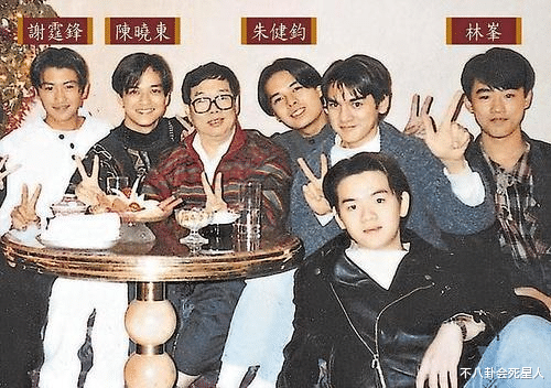 郭德纲|有一种伤害叫“与他们同框”，这5大男星合影杀手，少有失手！