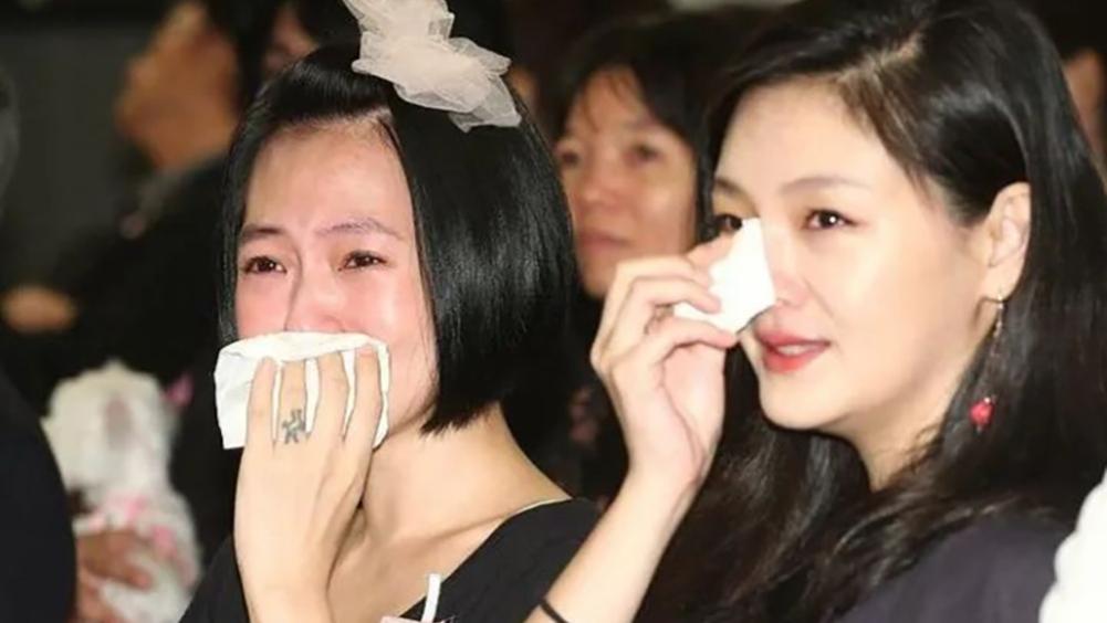 大S|再见，大s，再见，小s！叱咤娱乐圈的姐妹花，终于被“打回原形”