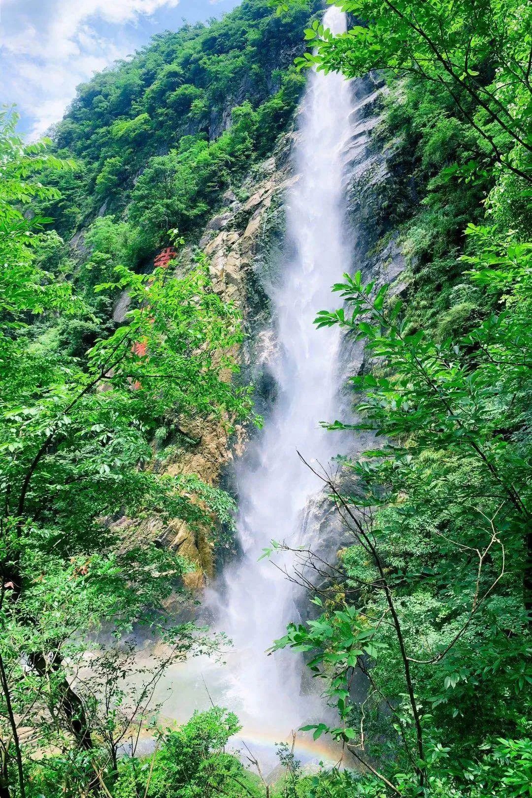 北京市|炎炎夏日,在明月山,还能大胆走在户外玩!