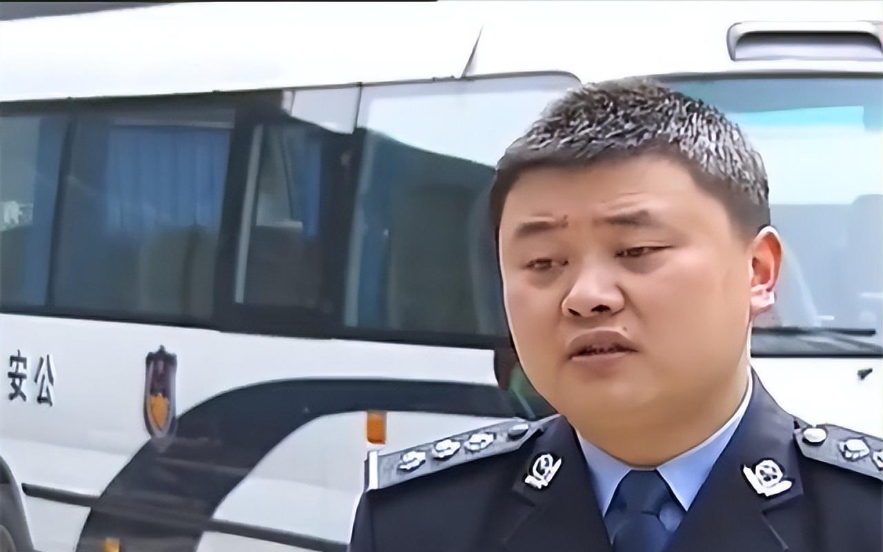2011年,小伙连续七天梦到已逝母亲,报警后意外牵出女尸盗窃案