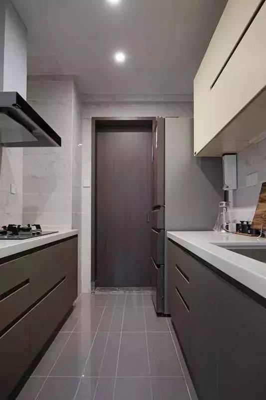 140㎡现代简约风,清爽高级有质感!朋友都夸:没有丝毫俗气