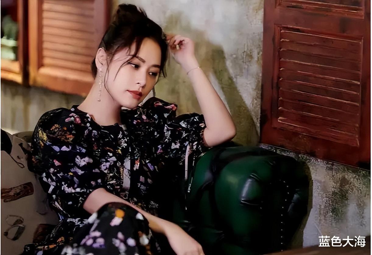 阿娇|阿娇赖弘国离婚2年后：他火速再婚并有子，她不再恨嫁41岁仍单身