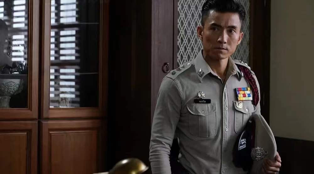 国产剧|才播1集，豆瓣好评如潮，网友：好久没看到这么爽的国产剧了