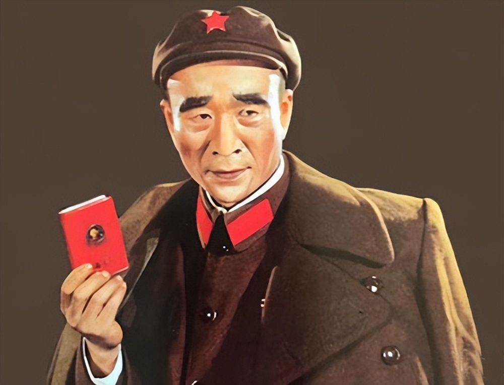 李雪健|李雪健26岁扮演林彪,取得了巨大成功,为何后来再也没演过