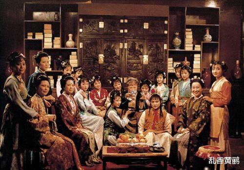 陈晓旭|同样受角色折磨，把陈晓旭和欧阳奋强放在一起看，差别太大了