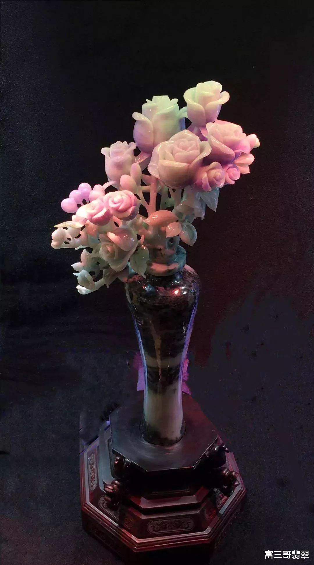 玉雕|翡翠玉雕之美,指尖上的东方美学