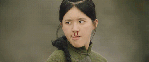 SISTAR|赵露思新剧因韩式演技被嘲太傻,舔鼻血的表情动作尴尬到没眼看?