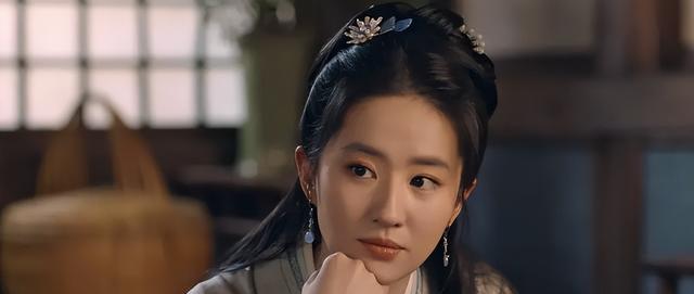 刘亦菲|播放破2亿，一举拿下双冠军，刘亦菲新剧打开了古装流量天花板