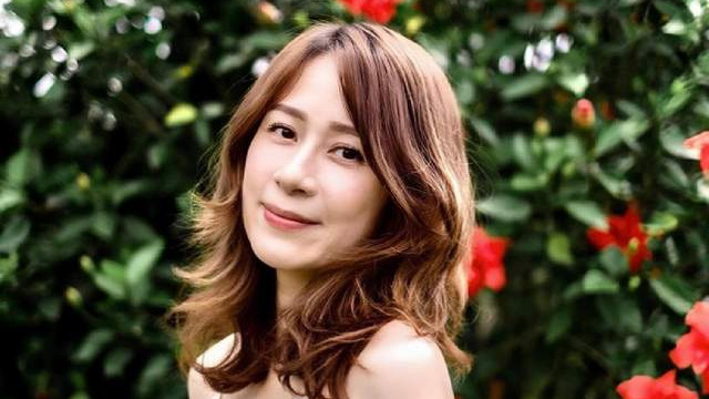 邝文珣|香港知名女星在内地复出！状态冻龄保养似少女，疑遭富商丈夫家暴