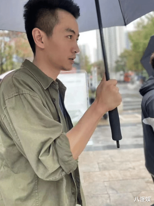 陈妍希|姜潮曝光陈晓儿子正脸，惹争议后删除，陈妍希晒美丽素颜不予回应