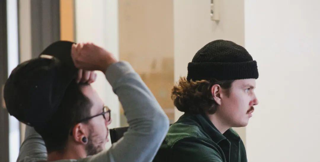 人物设定|总是被同事当众拆台，该怼回去吗？