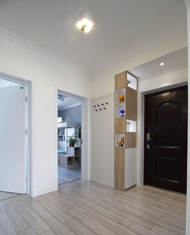 110㎡简约北欧,黑色花纹地砖的卫生间,充满了现代时尚的质感