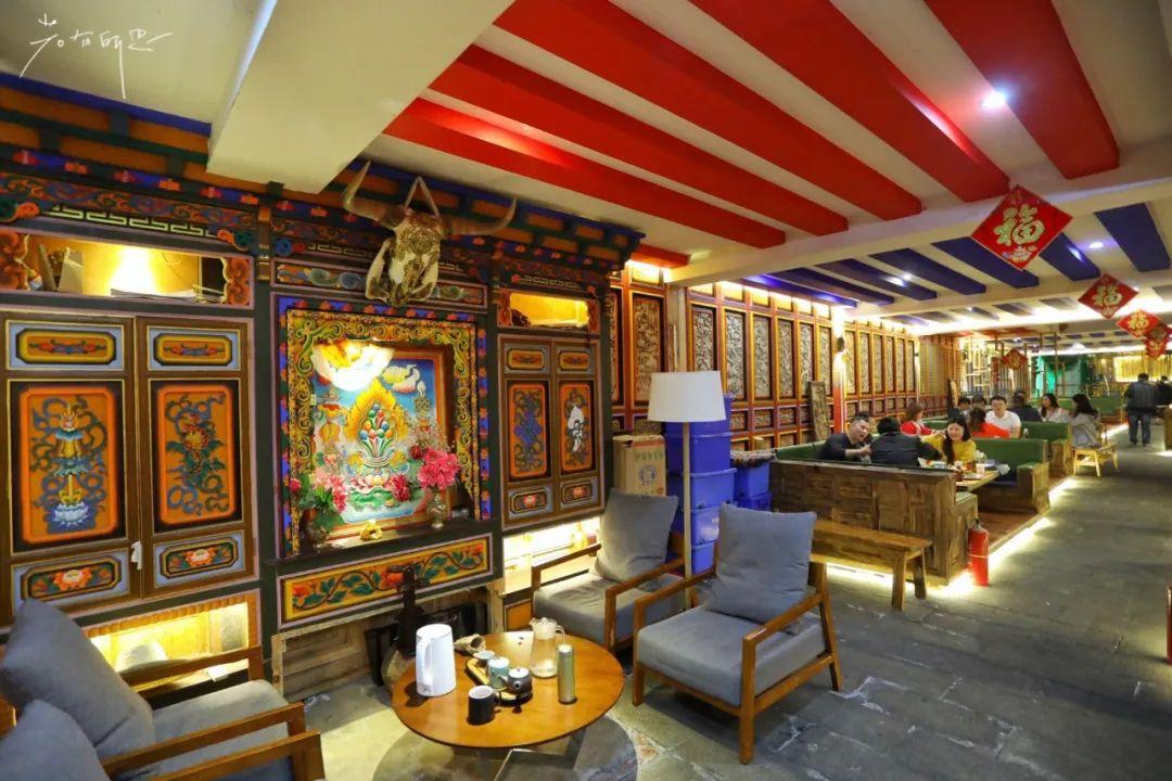 九仙山|“走婚王子”扎西，泸沽湖最有故事的摩梭男子，开了这家特色餐厅