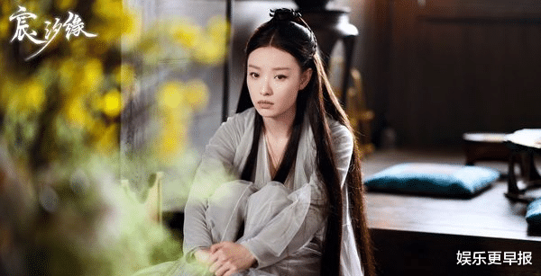 倪妮|倪妮自嘲「谁说方脸不能演仙女」 剧组嗑洋芋片舒压