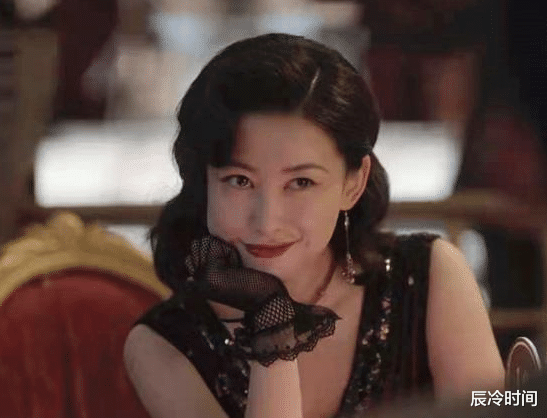 姐姐|余男的唇,李菲儿的腰,谭松韵的臀,这6位中年女星的性感很高级