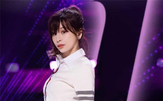 王心凌|王心凌刚翻红，前男友范植伟就作妖，发微博内涵女方是“老天鹅”