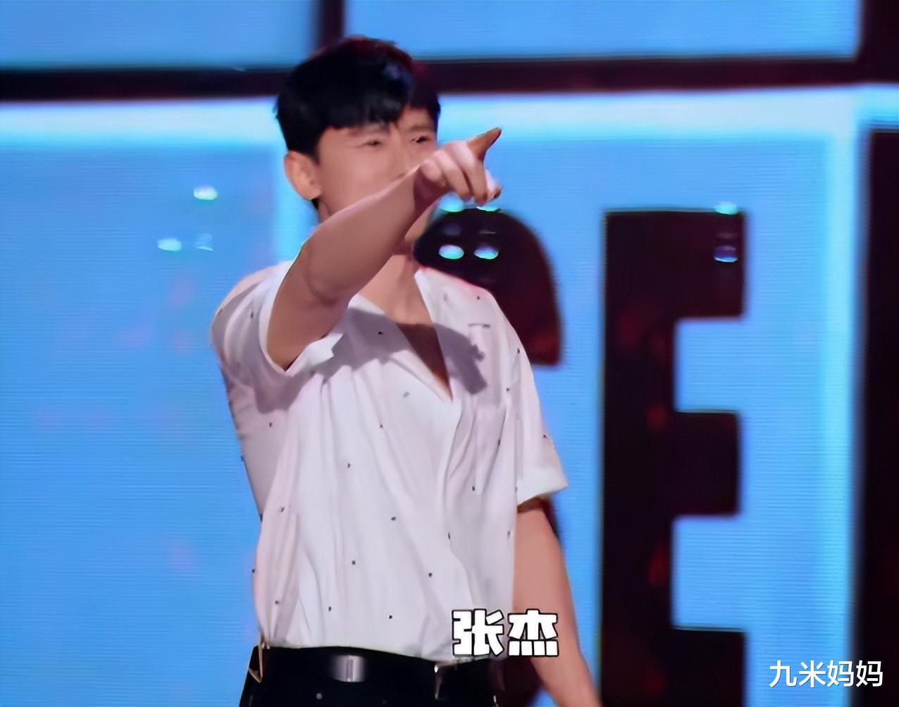 刘震云|刘震云这是在《脱口秀大会》开课了?讲得人昏昏欲睡,想念老罗了