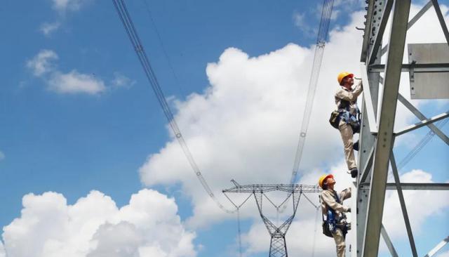 |普本强过985，2022年湖南电网录取数据公布，高考选专业有讲究