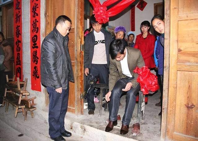 上海一男子无法生育,同意妻子与他人生孩子,事后矛盾频发闹离婚