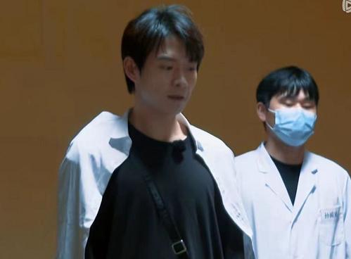 魏大勋|魏大勋加盟《新游记》，把妖怪错喊成“呆子”引人笑，站姿被称赞