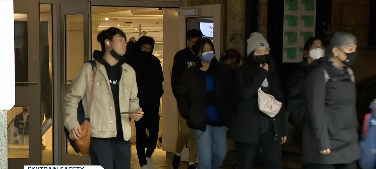 温哥华市中心发生痴汉猥亵案 4个姑娘遭遇咸猪手