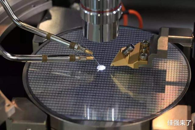 华为|美国修改芯片规则，ASML成了最大输家，任正非：和平是打出来的