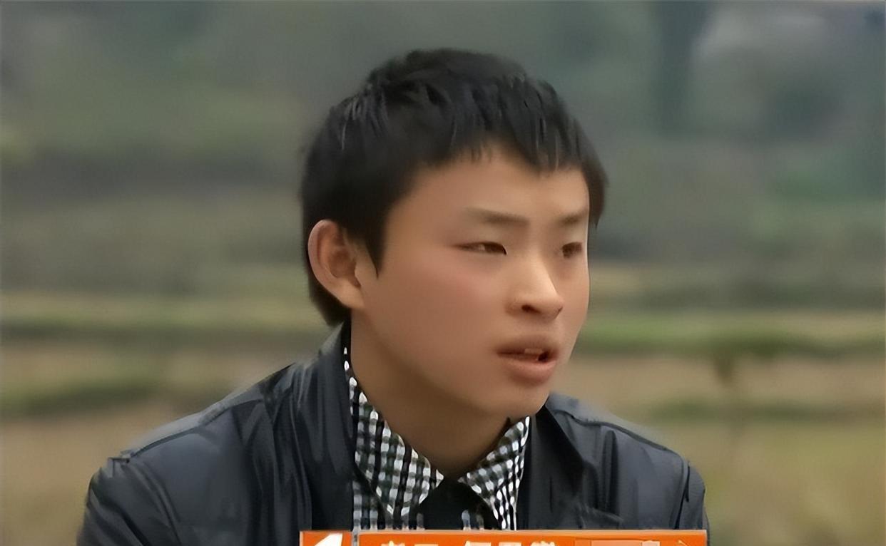 四川夫妇16年生7女4男,丈夫酒后杀人判无期,声称:存钱不如存人