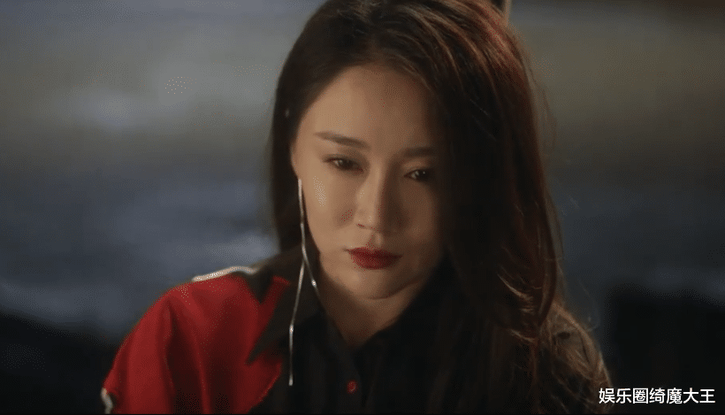 猎罪图鉴|《猎罪图鉴》高能伏笔，细思恐极的镜头，已暗示贺红是七年前凶手