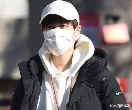 明星|央视春晚第三次联排，众明星“全副武装”低调现身，您能认出几位？