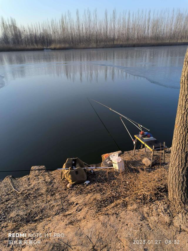 调料|奇葩的钓鱼人:钓鱼捡石头,开饵用调料