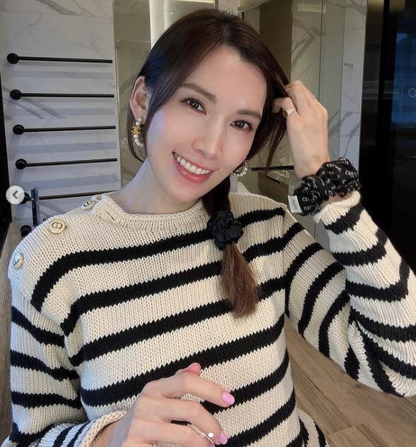 陈若仪|陈若仪和林志颖结婚生3宝，还是13年前的好身材！