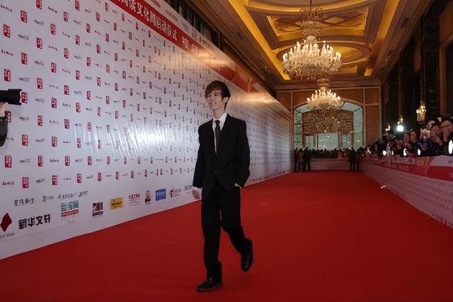 郭敬明|从“天才作家”到“抄袭大王”,郭敬明到底经历了什么?