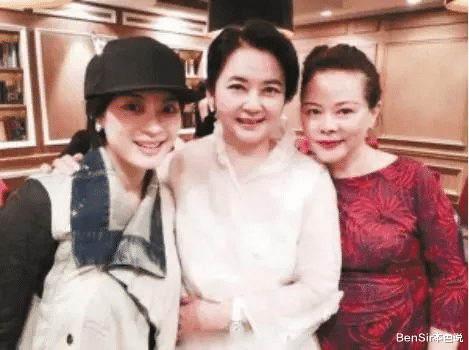 吴京|孙俪继母黄玉玲，面对误解以大爱包容女儿，从此孙俪有了两个妈妈