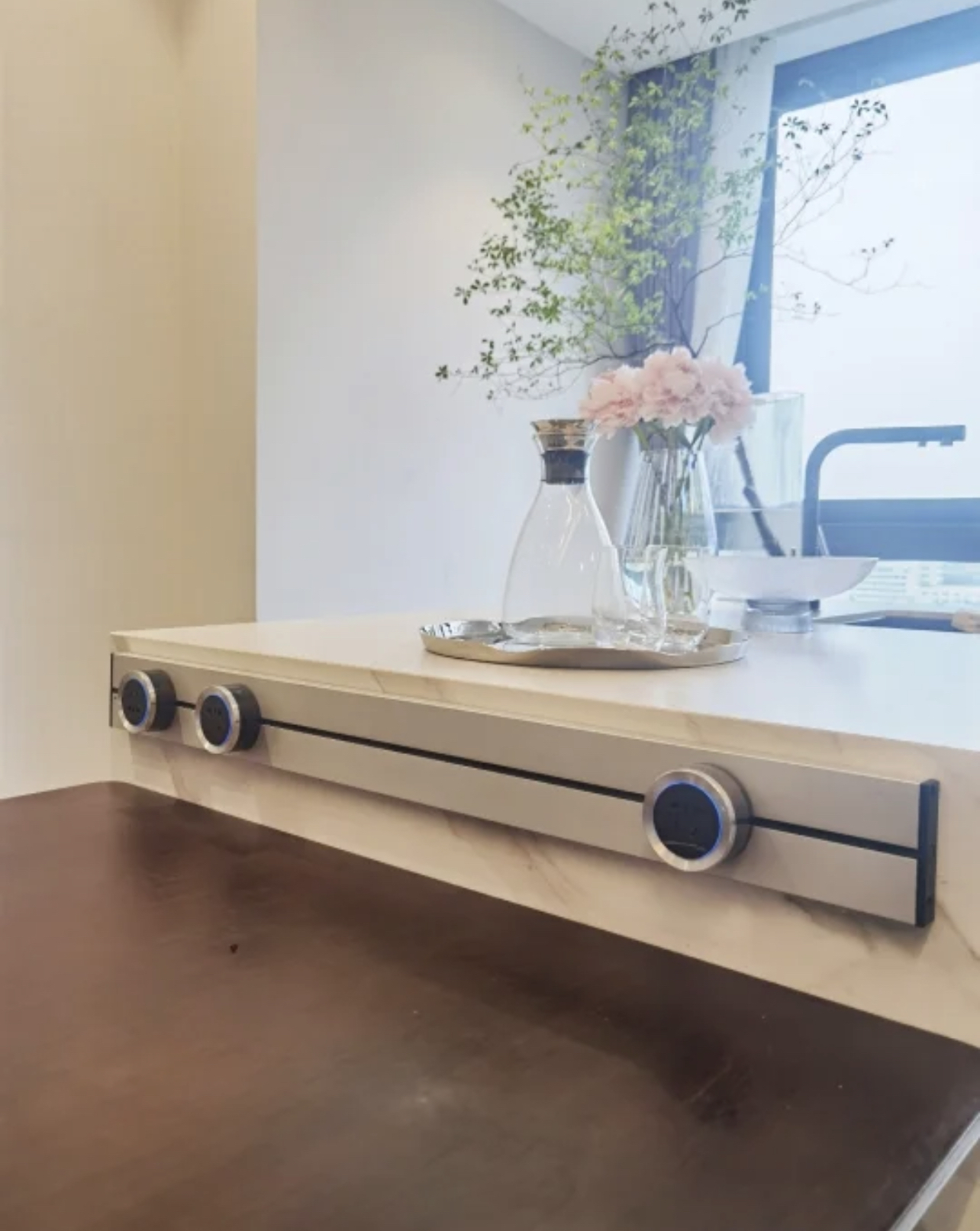 10个看着很贵、很炫酷的家居设计,实现起来并不难,反而更省钱!