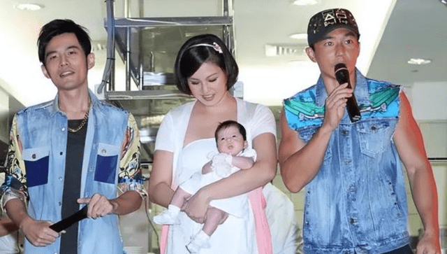 周杰伦|为给刘畊宏老婆庆生，周杰伦被朋友演的狗仔打倒在地，够直男吗？