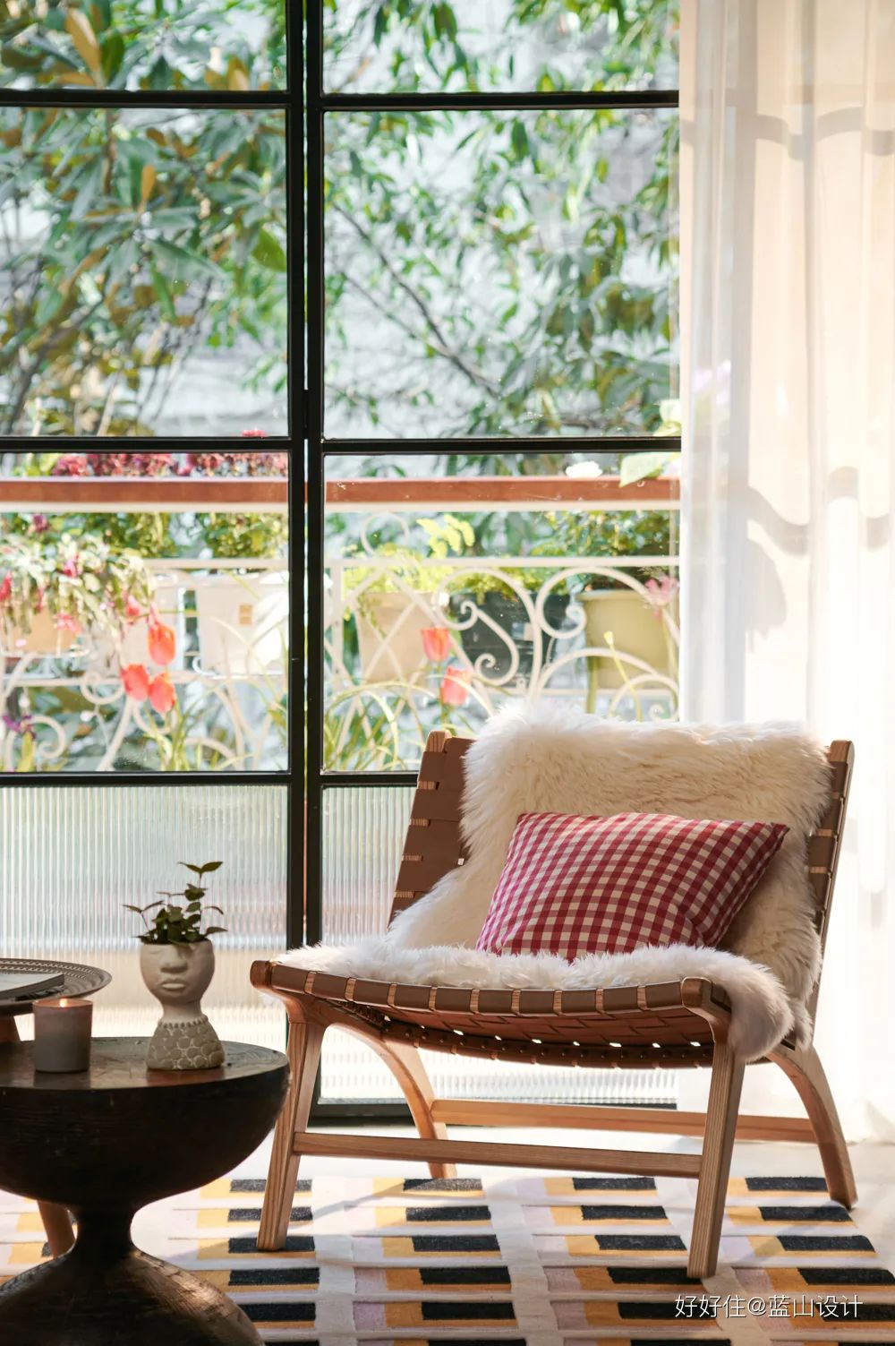 一个人住110㎡，两个卧室轮流睡？我酸了