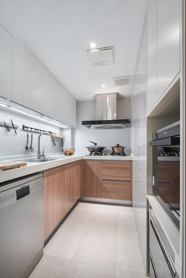 她家76㎡小宅,简约又大气,空间利用率超高,堪称装修范本!