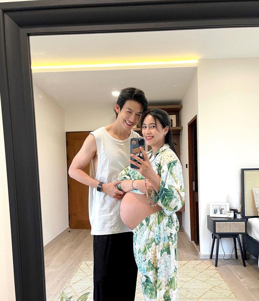 |结婚4周年纪念日 泰星Jooy晒一家三口合照