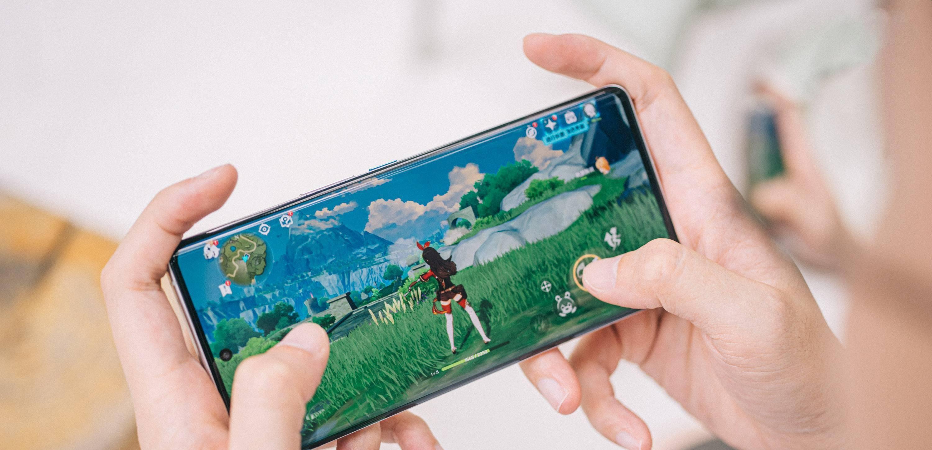 高通骁龙|三星没撑住，8+128G突然调下1000元！骁龙888加持也不例外