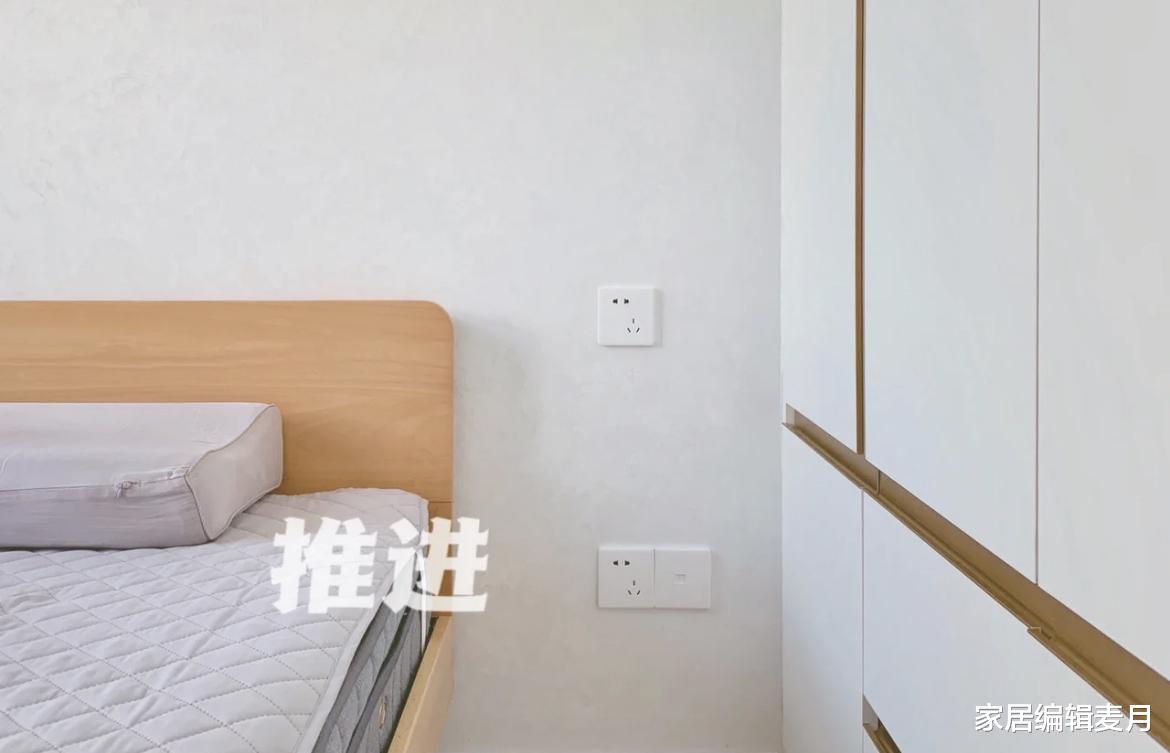 断舍离了传统床头柜后,我发现了这9种更实用的做法,省地又美观