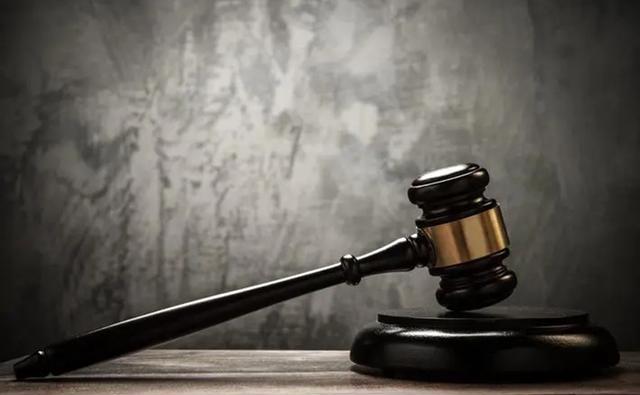 案例:富商让情人假扮保姆照顾病妻,指使其下毒被妻子发现