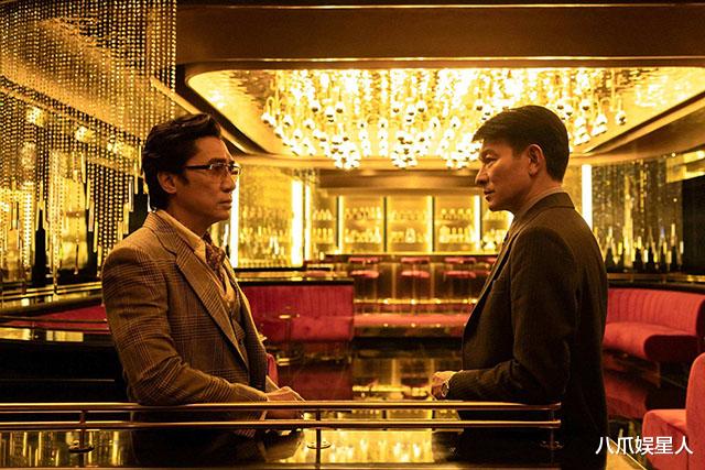 刘德华|刘德华数十部影片待映，《流浪地球2》属于吴京，《人潮汹涌》才是票房标杆