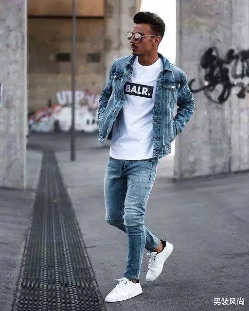 秋季男士的第一款牛仔夹克外套如何搭配