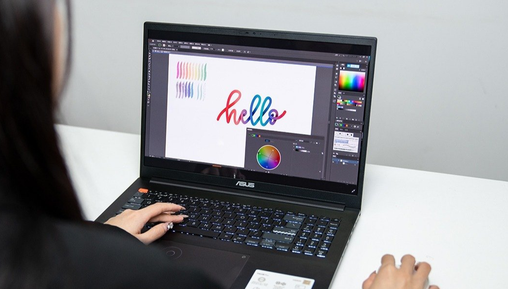 华硕灵耀|开学季值得捡漏的机型：游戏本性能，轻薄本身材，入手仅需6999！