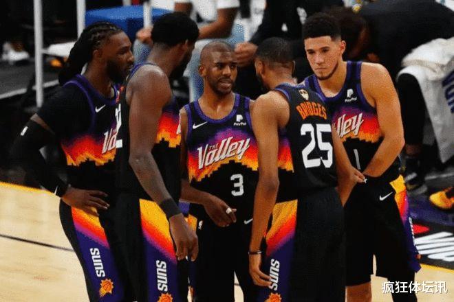 保罗|30+7+10！保罗一战连超两大名宿，登顶NBA历史第一人的位置