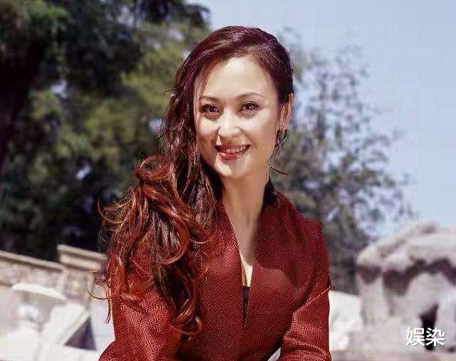 王璐瑶|王路遥：“插足”万梓良，转身嫁给富商李撤，今52岁过得如何？