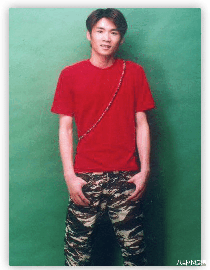 杨幂|42岁歌手叶胜钦患骨癌病逝！好友曝家属为保持低调，后事都没办