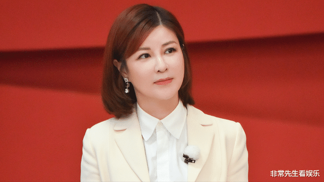 浪姐3|霍汶希发动态，《浪姐3》导师团疑曝光，另3人更适合音乐总监