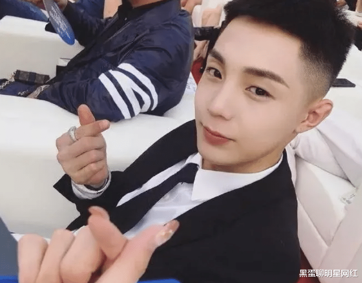 |身高178、体重98，网红高迪自嘲“细狗”，因粉丝调侃，决心增肥