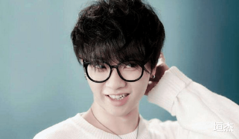 翟天临|人前大明星，人后撒谎精，这5位明星，一个比一个离谱